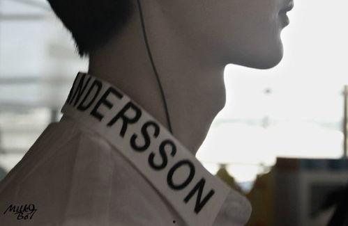 男生喉结图片,喉结图片解析